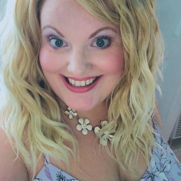 Meet your Posher, Kimmie - Picture 1 of 1